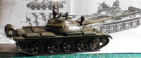 Russian T 62A Tank Plastic Model Military Vehicle Kit 1 35 Scale