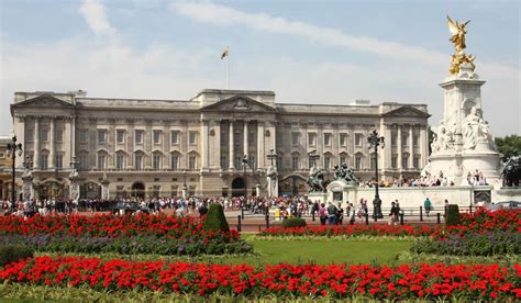 Top Royal Landmarks in London | 1ST Airport Taxis