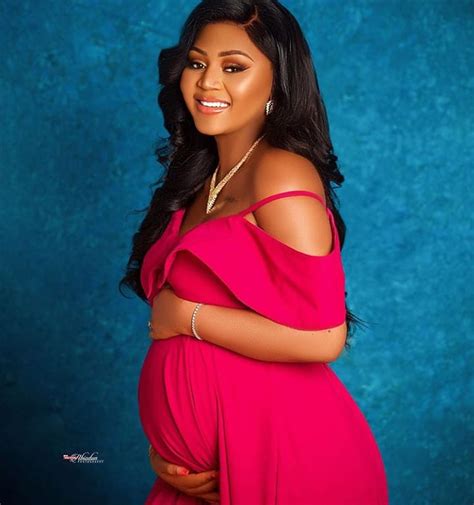 Pregnant Regina Daniels Releases New Maternity Pictures Urban Woman Magazine