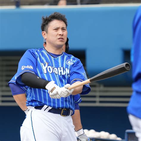 Dena佐野恵太が右腹斜筋の肉離れ、今後は別メニュー調整へ プロ野球写真ニュース 日刊スポーツ