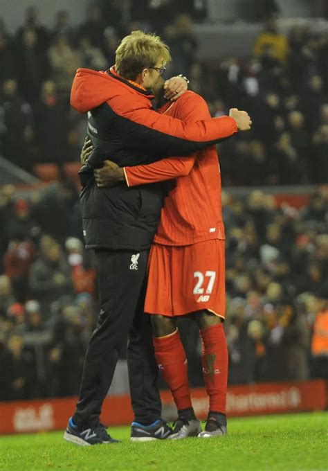 Jurgen Klopp Loves A Hug And These Pictures Prove It Liverpool Echo