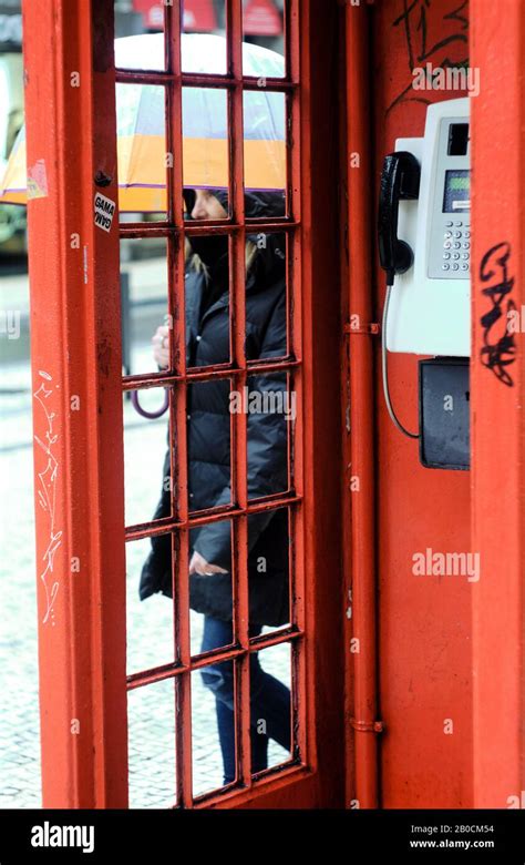 Old phone booth hi-res stock photography and images - Alamy