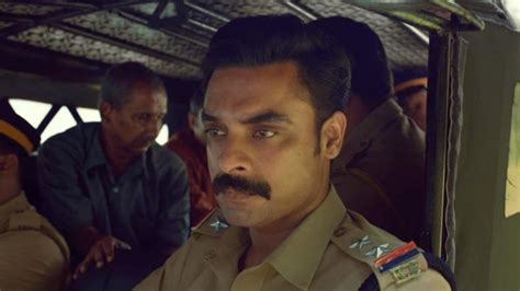 Actor Tovino Thomas’ Malayalam Movie Anweshippin Kandethum Based on a ...