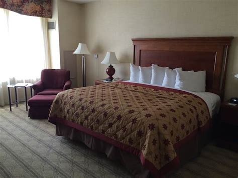 Blacksburg Hotels and Unique Lodging Near Virginia Tech • McCool Travel