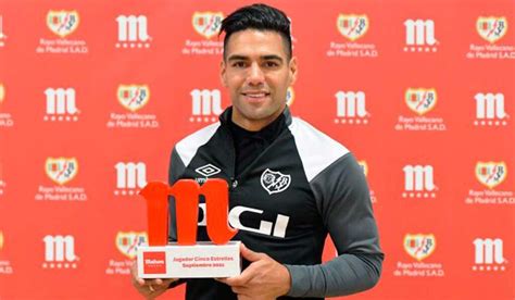 ‘el Tigre Recibe Trofeo Del Jugador Del Mes Diario Del Cesar