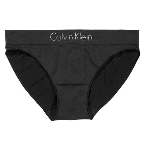 Calvin Klein Ropa interior para dama piezas estilo bikini Beige Chica Costco México
