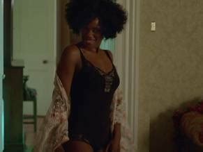 CHRISTMAS PRESENCE NUDE SCENES AZNude