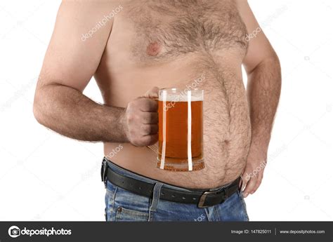 Homem Barriga Grande Segurando Copo De Cerveja Fotos Imagens De