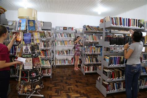 Biblioteca Municipal De Guabiruba Recebe Mais De 150 Novos Livros O