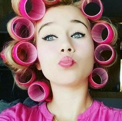 Mademoiselle Et Ses Bigoudis In 2023 Hair Rollers Vintage Beauty