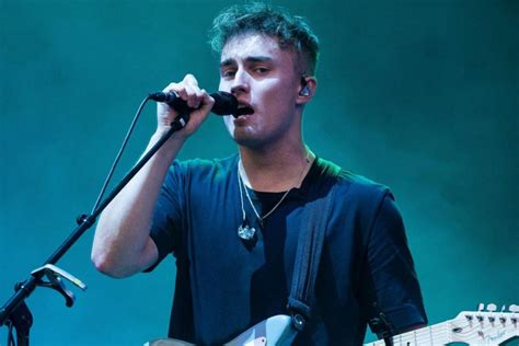 5 Sam Fender Facts To Explore His Rapid Rise To Fame