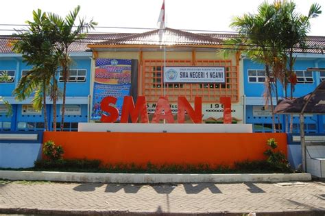Selayang Pandang Sma Negeri 1 Ngawi Kampoengngawi