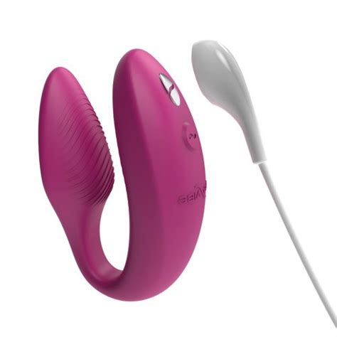 We Vibe Sync Remote And App Controlled Wearable Couples Vibrator