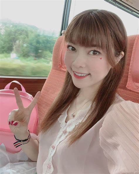 Dj Miyaさんのインスタグラム写真 Dj Miyainstagram「こんばんはぁぁ ️💗 ️今日は、霧雨みたいな感じがずっと続い