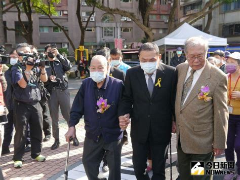 二二八和平紀念日76週年 侯友宜獻花致意 政治快訊 要聞 Nownews今日新聞