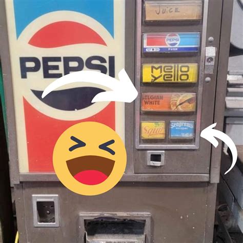 Pepsi Machine A Somewhat Old Pepsi Vending Machine In Indi The
