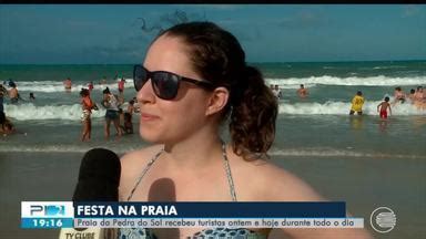 PITV 2ª Edição Turistas lotam praia Pedra do Sal no primeiro dia de