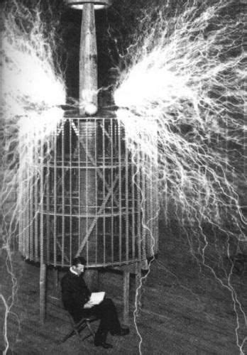 Nikola Tesla Photo: Nikola Tesla at Wireless Telephone Demonstration ...