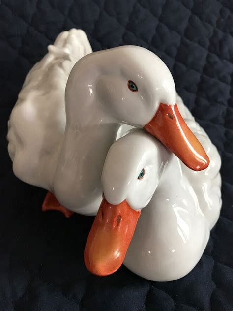 Herends Pair Of White Courting Pekin Ducks Porcelain Sculpture Hand