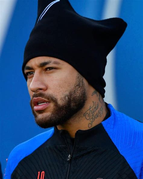 Neymar presta apoio a GKay e rende piadas sobre atuação da Seleção na Copa