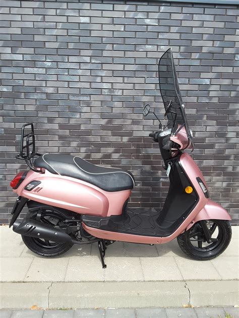 Sym Fiddle II 50 4t Rose Gold Tweedehands Snorscooter 25 Km P U