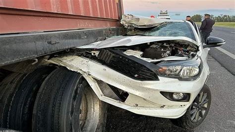 Fatal Accidente En Ruta 9 Un Muerto Tras Tremendo Choque Entre Un Auto