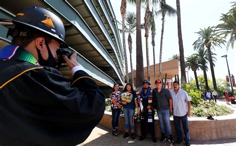 Csulbs Weekend Graduations For 2020 2021 Classes Begin At Angels