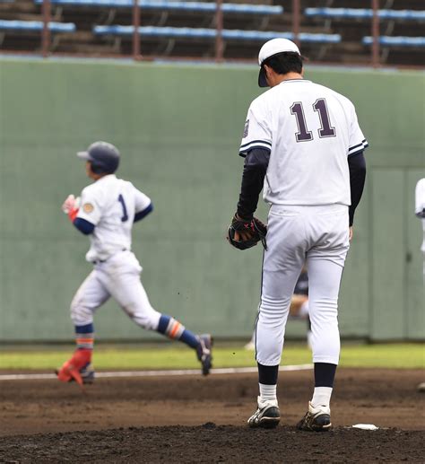 中大が駒大に逆転勝利、5位確定で1部残留 西舘勇陽11k完投 駒大は東洋大との入れ替え戦へ アマ野球写真ニュース 日刊スポーツ