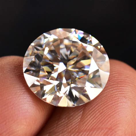 6 MM Real D Color Moissanite Round Brilliant Cut GRA Certified Gemstone