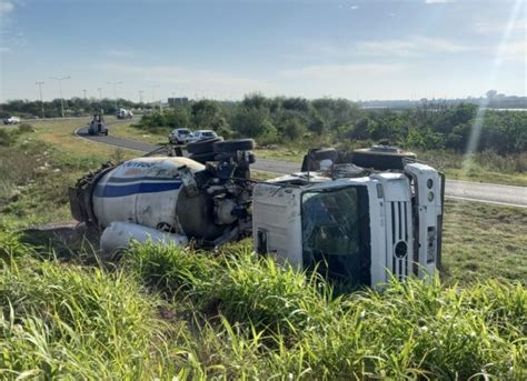 Circunvalación Oeste Volcó un camión cargado de hormigón Power Max