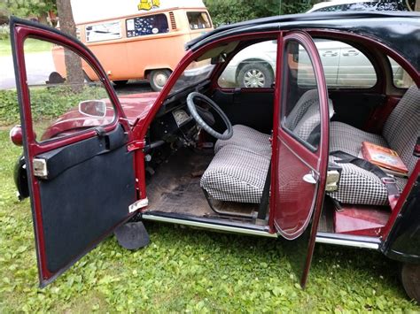 Citroen Side Barn Finds