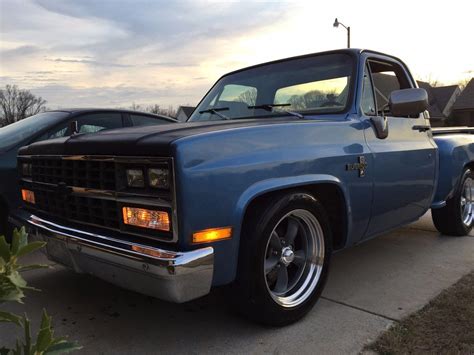 Custom 1984 Chevrolet C10 Pickup for sale