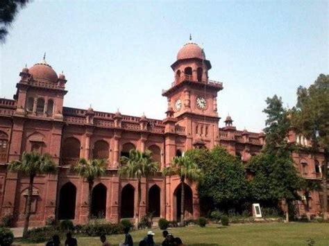 Punjab University Senate Approves Rs 9 Bln Budget - UrduPoint