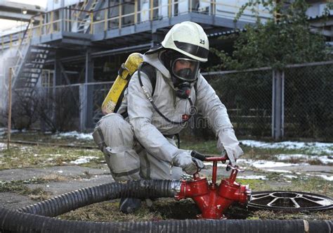 Ducha De La Descontaminación Imagen de archivo Imagen de unidad