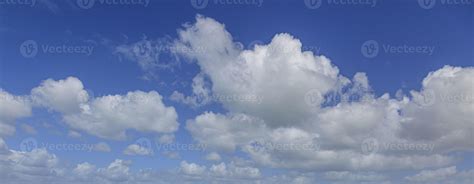 O Que Significa Parcialmente Nublado - imagen de un cielo parcialmente nublado y parcialmente despejado ...