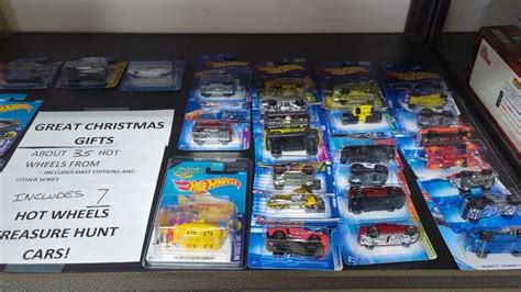 Lot Of Hot Wheels Hw Treasure Hunt Toy Cars Nib Dixon S Auction At Crumpton