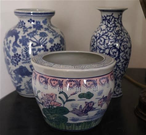 Lot Detail 3 Pieces Of Chinese Decorator Stoneware Blue And White