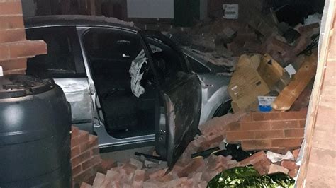 Two Arrested After Car Crashes Into House In Arnold Gedling Eye