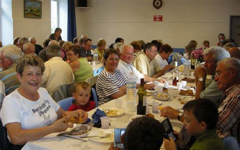 Amicale laïque Beau succès du repas annuel Le Télégramme