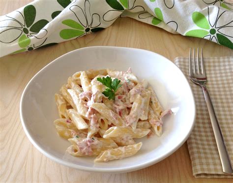 Pasta Prosciutto Cotto E Panna Cremosissima La Tavola Di Gio