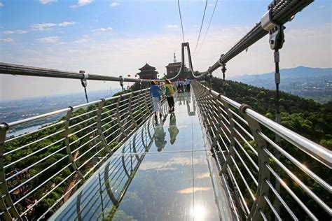 Längste Glasbrücke Der Welt In China Eröffnet Reisen Aktuell Derstandard At › Lifestyle