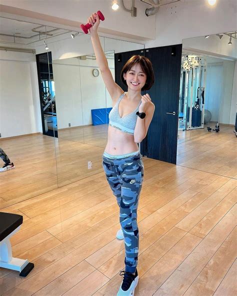 山吹香織さんのインスタグラム写真 山吹香織instagram「今日も🍑尻目指してトレーニング笑 Personalbodylab