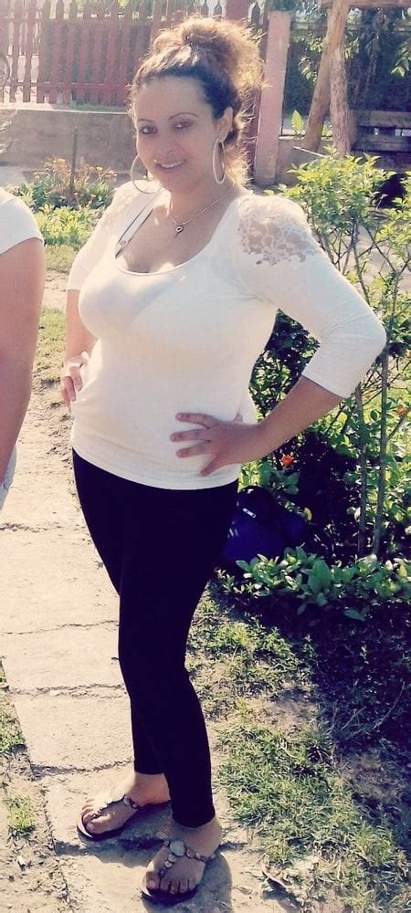 MAGYAR MILF 78 REAL GYPSY MOM EX PORNSTAR PROSTITUTE Porn Pictures XXX Photos Sex Images