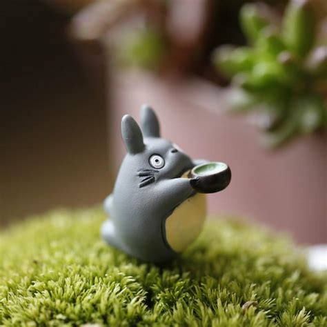 Figurine Totoro Jardin Ghibli Shop