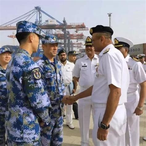 歡迎回家！海軍第31批護航編隊抵達湛江軍港 每日頭條