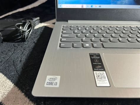 Laptop Lenovo Ideapad Slim 3 Core I3 10110u Gen 10 Garansi Resmi Elektronik Komputer Laptop