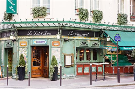 Le Petit Zinc Restaurant in Paris