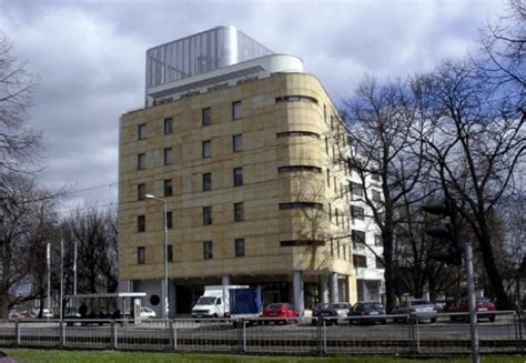 Merlini - Biurowce.net - biura do wynajęcia Warszawa