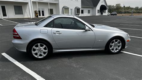 2001 Mercedes Benz Slk230 Convertible For Sale At Auction Mecum Auctions