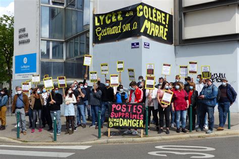 Lyon 7e Lycée Hector Guimard ils disent non à la suppression du